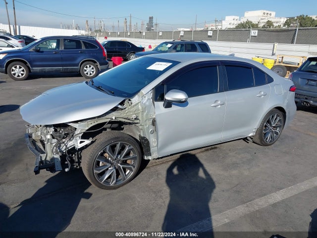 Toyota COROLLA SE 2021 5YFS4MCE8MP076749 Image 2