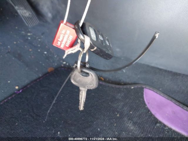 5NPD84LF3JH221193 Hyundai ELANTRA SEL