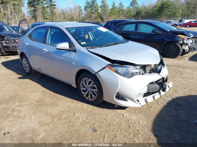 Toyota COROLLA LE 2017 2T1BURHE4HC927375 Image 1