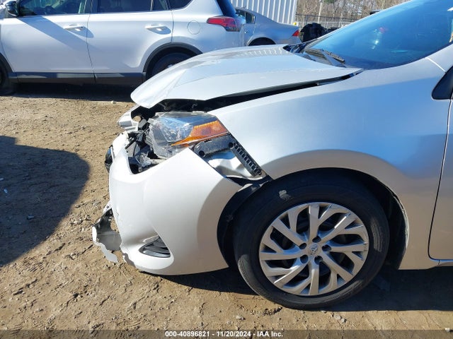 Toyota COROLLA LE 2017 2T1BURHE4HC927375 Image 18