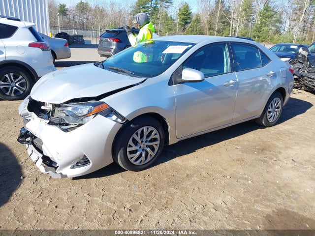Toyota COROLLA LE 2017 2T1BURHE4HC927375 Image 2