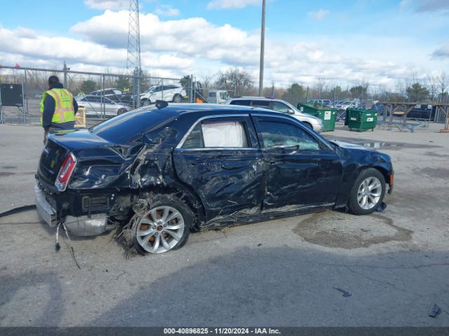 2C3CCAAG5FH742876 Chrysler 300 Limited
