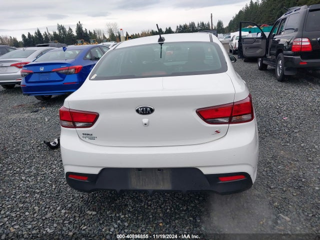 40896855 :رقم المزاد ، 3KPA24AB8KE197757 vin ، 2019 Kia Rio S مزاد بيع