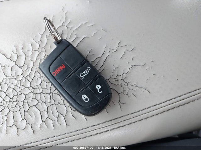 Chrysler 200 Limited 2015 1C3CCCAB9FN631626 Image 11