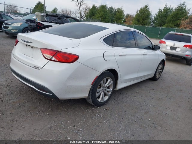 Chrysler 200 Limited 2015 1C3CCCAB9FN631626 Image 4