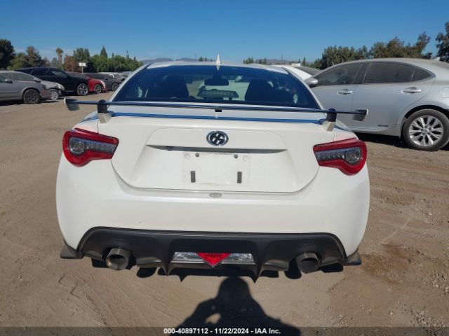JF1ZNAA19K8703421 Toyota 86