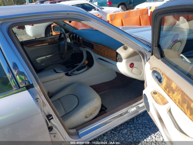 2001 JAGUAR XJ8 SAJDA24C01LF25904 Photo 4