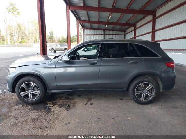 WDC0G4KB0HF163672 Mercedes-Benz Glc 300 4matic