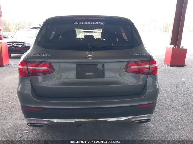 WDC0G4KB0HF163672 Mercedes-Benz Glc 300 4matic