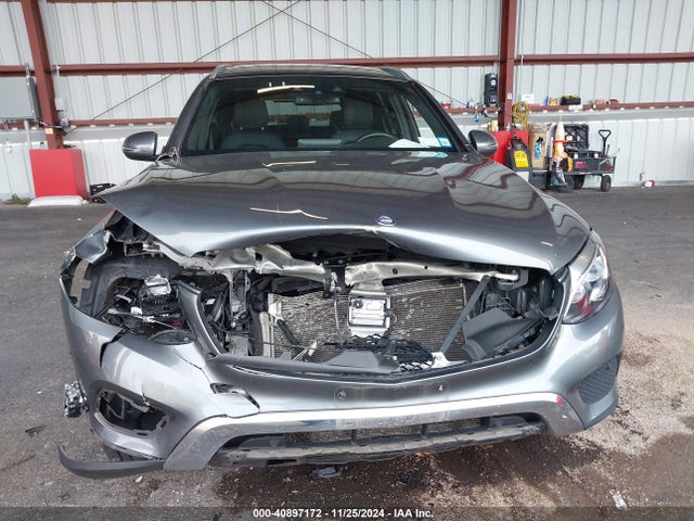 WDC0G4KB0HF163672 Mercedes-Benz Glc 300 4matic