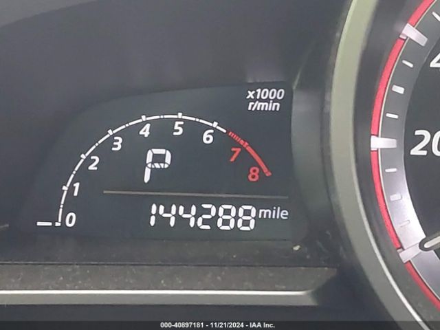 JM1BM1V77E1186288 Mazda Mazda3 I Touring