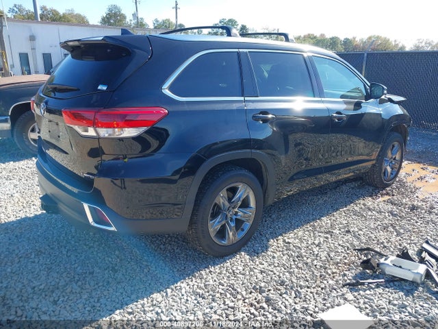 Toyota Highlander Limited Platinum 2017 5TDYZRFH8HS200126 Image 4