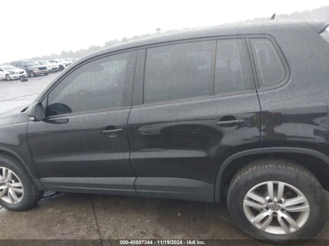 WVGAV3AX6EW544781 Volkswagen TIGUAN S