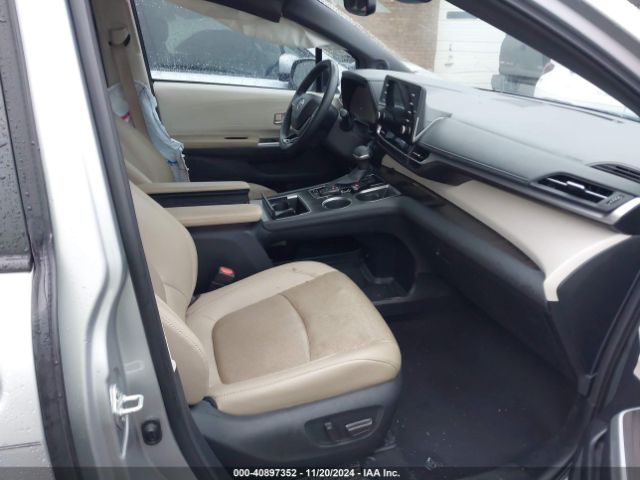 5TDZRKECXNS075255 Toyota Sienna Limited