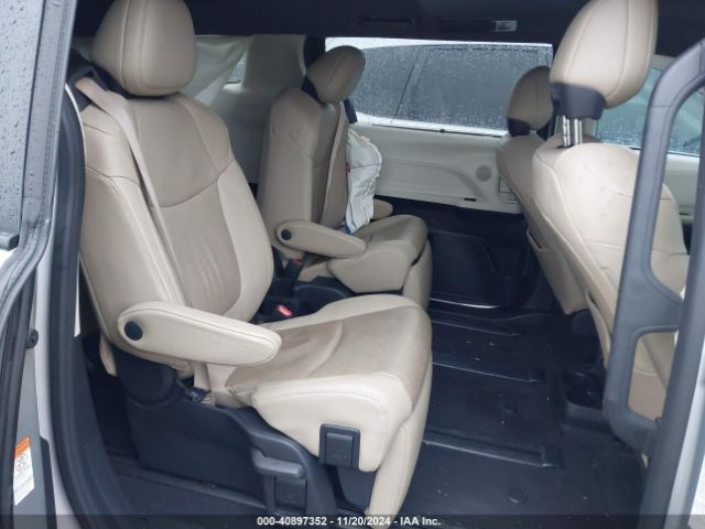 5TDZRKECXNS075255 Toyota Sienna Limited