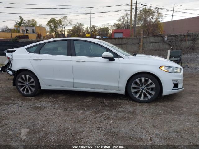 3FA6P0T92LR225322 Ford FUSION SE