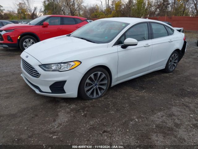 3FA6P0T92LR225322 Ford FUSION SE