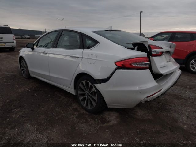 3FA6P0T92LR225322 Ford FUSION SE