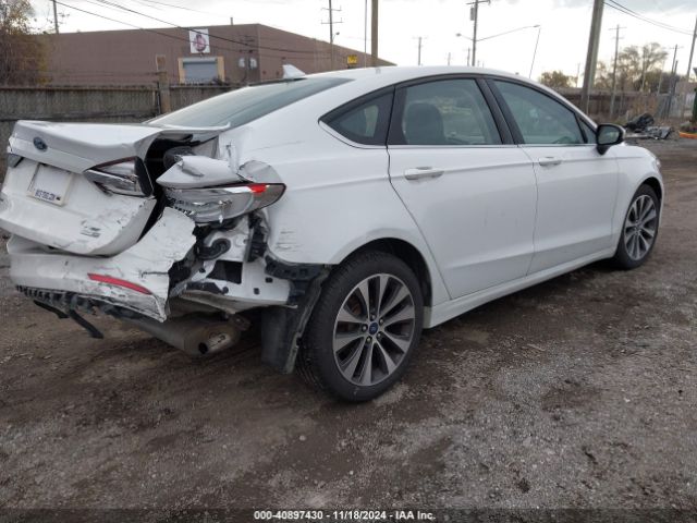 3FA6P0T92LR225322 Ford FUSION SE