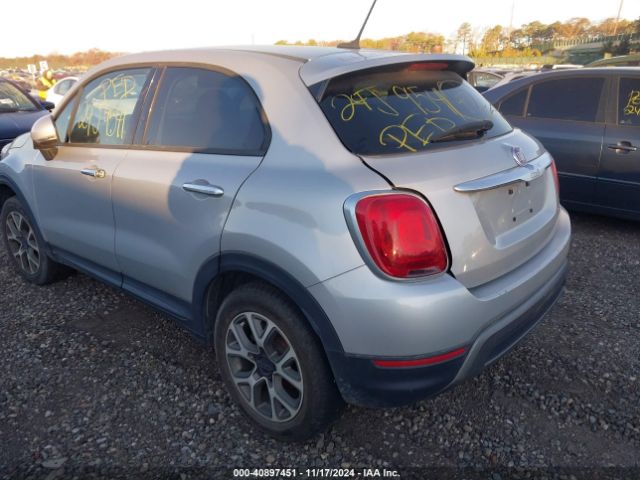 2016 FIAT 500X ZFBCFYCT7GP363478 Photo 2