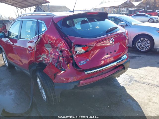 JN1BJ1CR7HW117057 Nissan Rogue Sport Sv