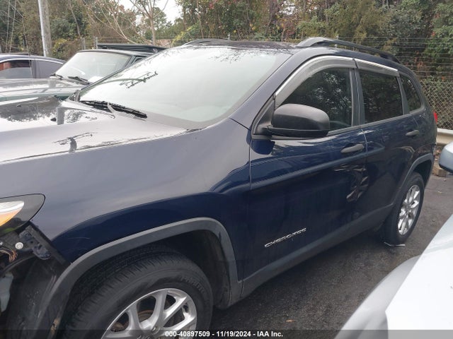 1C4PJMAB0GW278083 Jeep Cherokee Sport