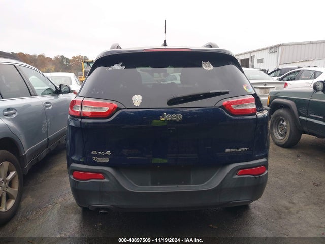 1C4PJMAB0GW278083 Jeep Cherokee Sport