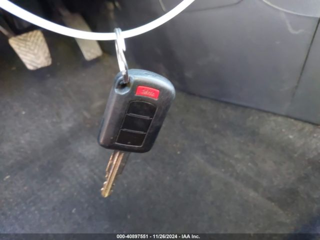 JA32U2FU4HU004770 Mitsubishi LANCER ES
