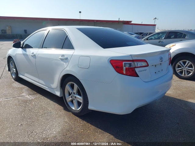 Toyota CAMRY SE 2014 4T1BF1FKXEU403582 Image 3