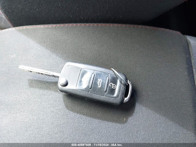 WVWGD7AJ6EW009583 Volkswagen Gti Wolfsburg Edition