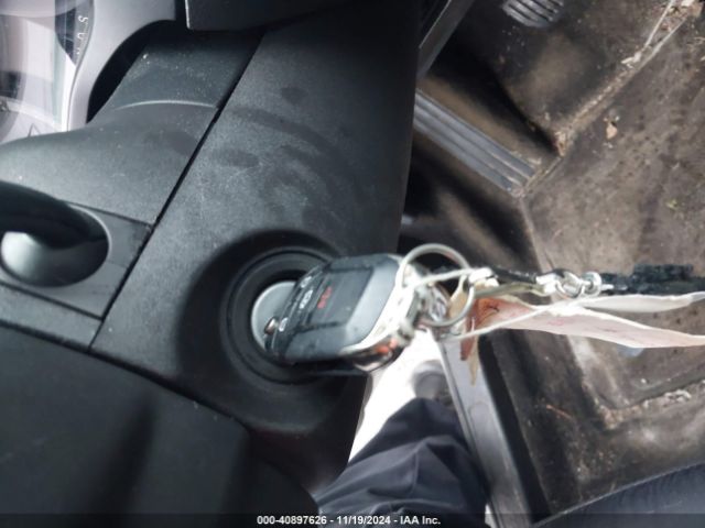 3FA6P0HD2ER305302 Ford FUSION SE