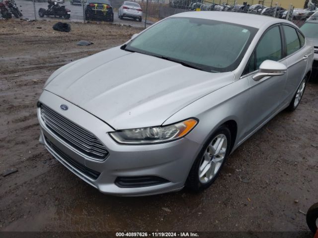 3FA6P0HD2ER305302 Ford FUSION SE
