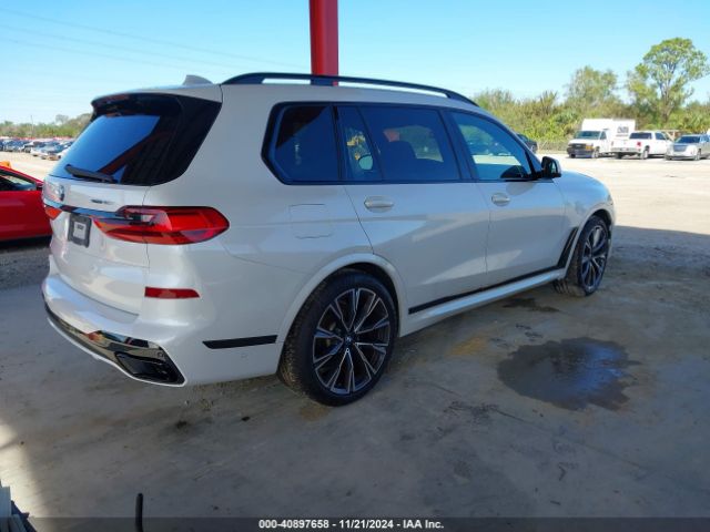5UXCW2C01M9F11626 BMW X7 Xdrive40i