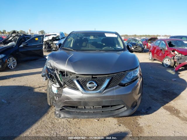 JN1BJ1CP0JW100640 Nissan Rogue Sport S
