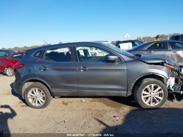 JN1BJ1CP0JW100640 Nissan Rogue Sport S