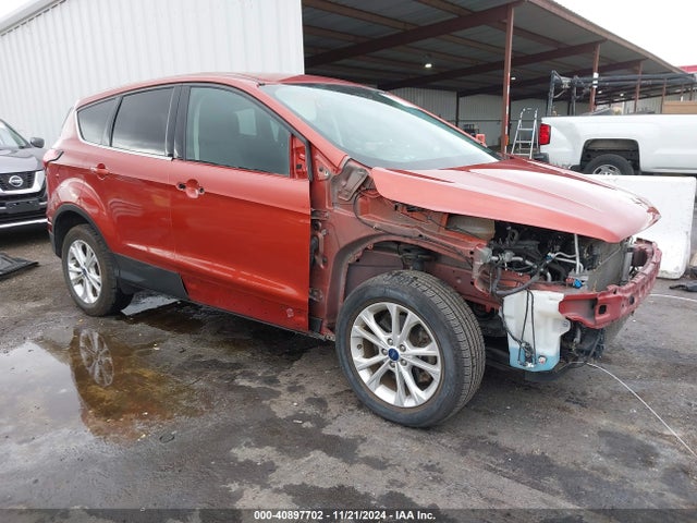 Ford ESCAPE SE 2019 1FMCU9GD9KUA32502 Image 1