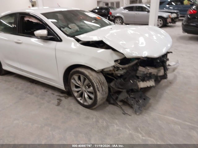 Chrysler 200 S 2016 1C3CCCBB7GN173651 Image 17