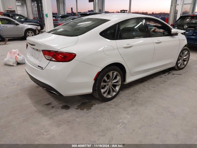 Chrysler 200 S 2016 1C3CCCBB7GN173651 Image 4