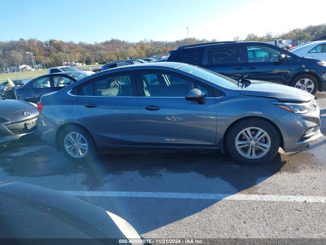 1G1BE5SM7J7134593 Chevrolet Cruze Lt Auto