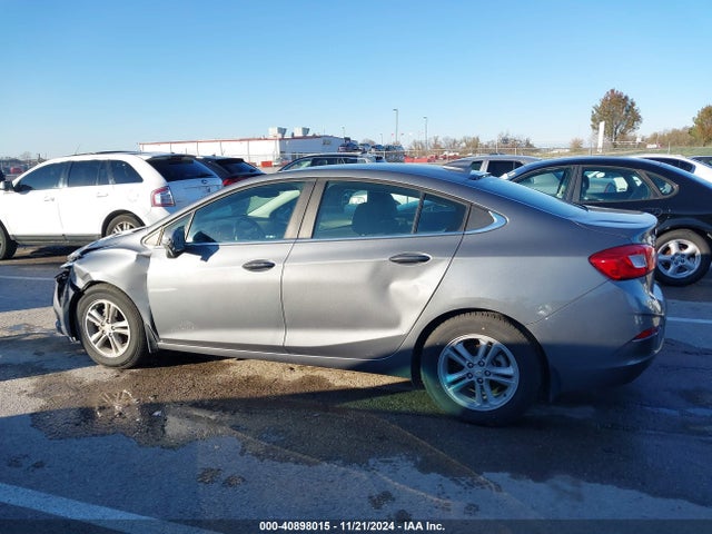 1G1BE5SM7J7134593 Chevrolet Cruze Lt Auto