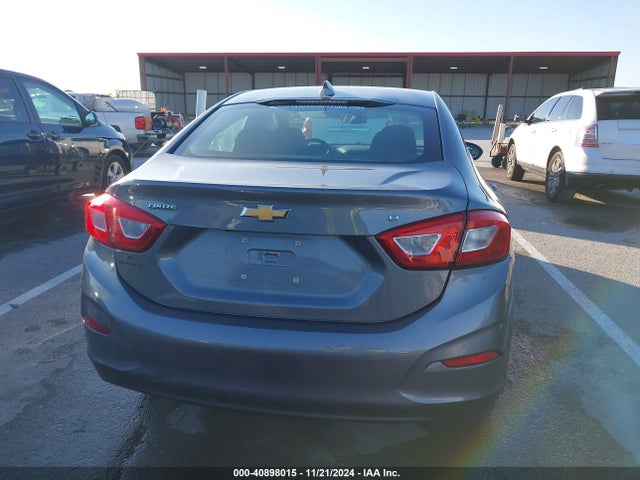 1G1BE5SM7J7134593 Chevrolet Cruze Lt Auto