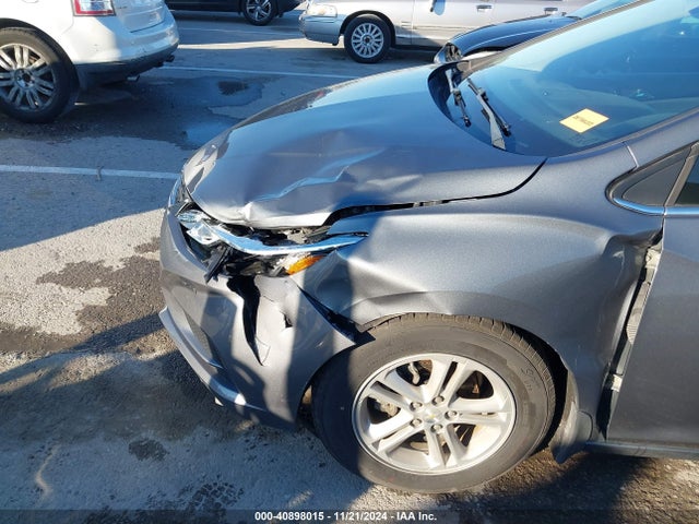 1G1BE5SM7J7134593 Chevrolet Cruze Lt Auto