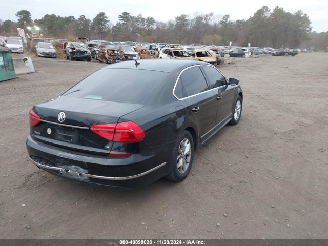 1VWAT7A34GC025115 Volkswagen Passat 1.8t S