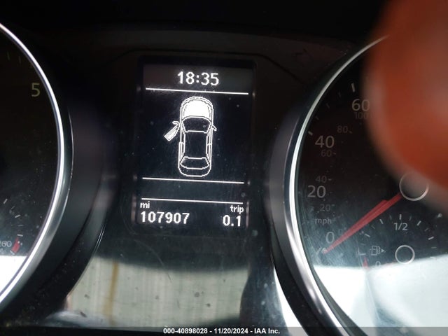 1VWAT7A34GC025115 Volkswagen Passat 1.8t S