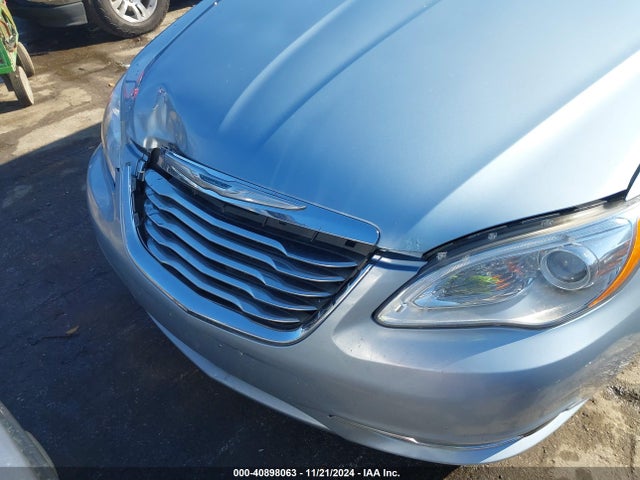 1C3CCBCG1EN198935 Chrysler 200 Limited