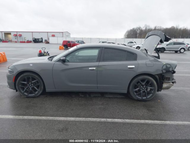 2C3CDXBG7KH663685 Dodge Charger Sxt Rwd