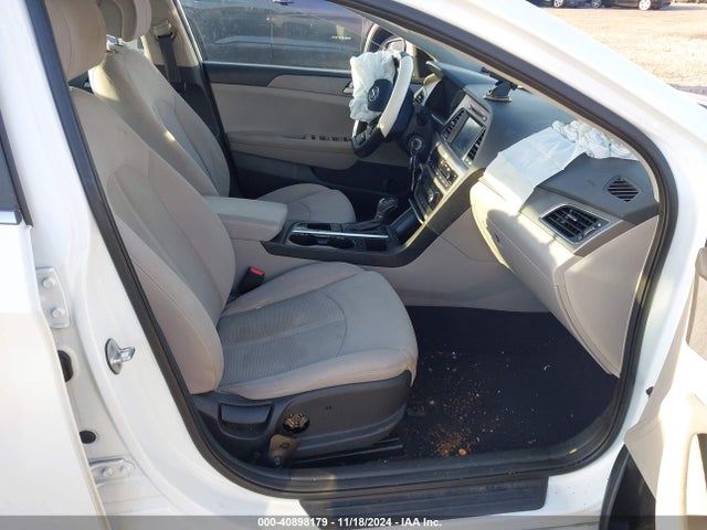 Hyundai SONATA SE 2016 5NPE24AFXGH330848 Image 5