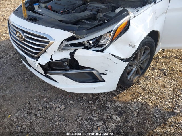 Hyundai SONATA SE 2016 5NPE24AFXGH330848 Image 6