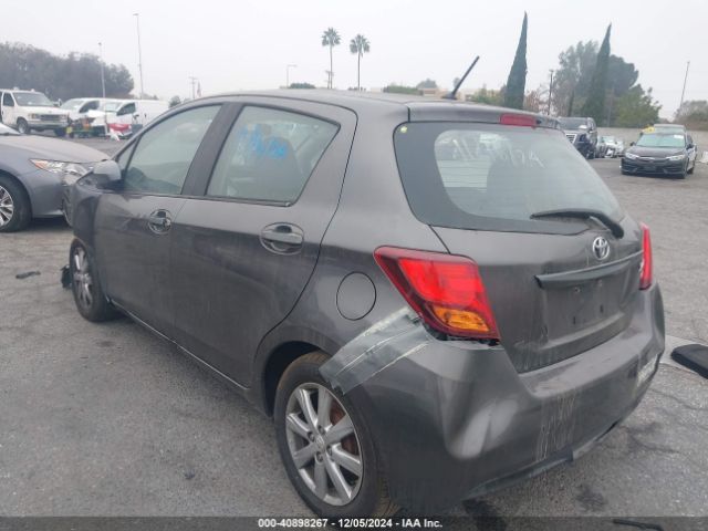 VNKKTUD34FA036702 Toyota YARIS LE