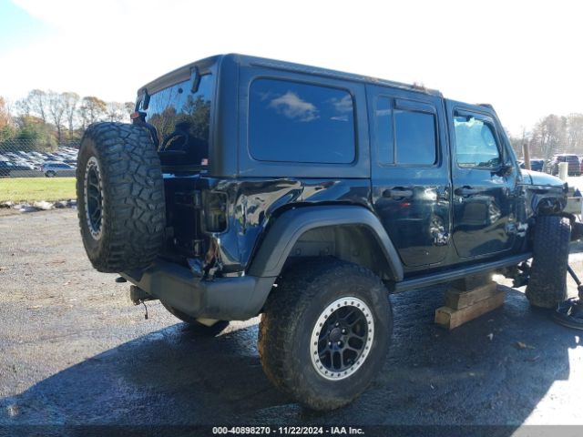 1C4HJXDGXJW133413 Jeep Wrangler Unlimited Sport 4x4